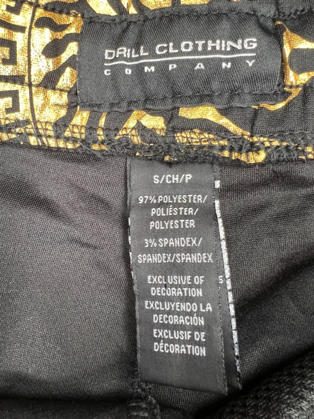 NWT Drill Clothing Company Medusa Print Black Gold Drawstring Shorts Small - Picture 4 of 7